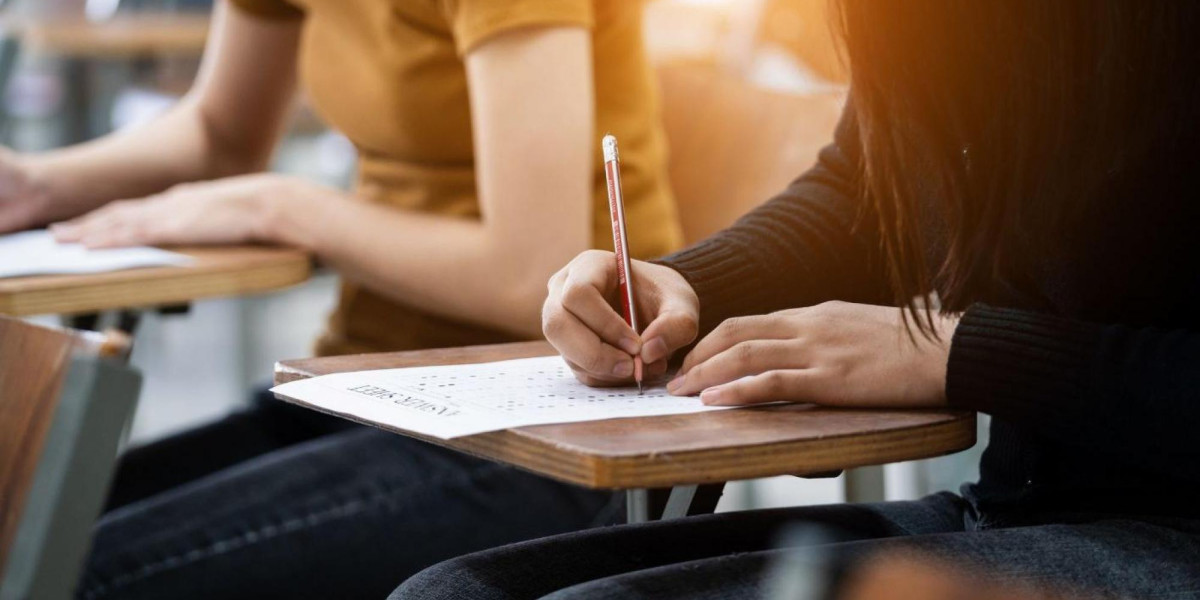 Bild zum Kurs 17.11.2026 | Pr&uuml;fungen in der Praxis: vorbereiten, durchf&uuml;hren & auswerten | Copyright: canva-sengchoy