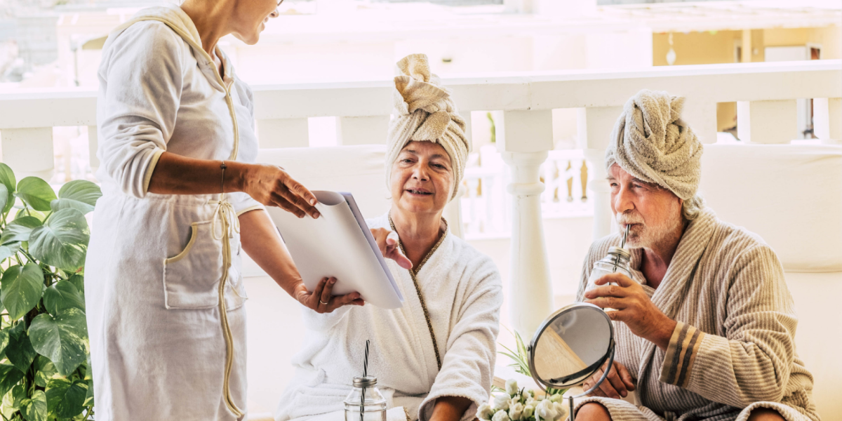 Bild zum Kurs 10.-11.06.2026 | Betreuungskräfte Refresher: Wellness gestalten für Selbstpflege & Seniorenbegleitung | Copyright: canva-perfectwave